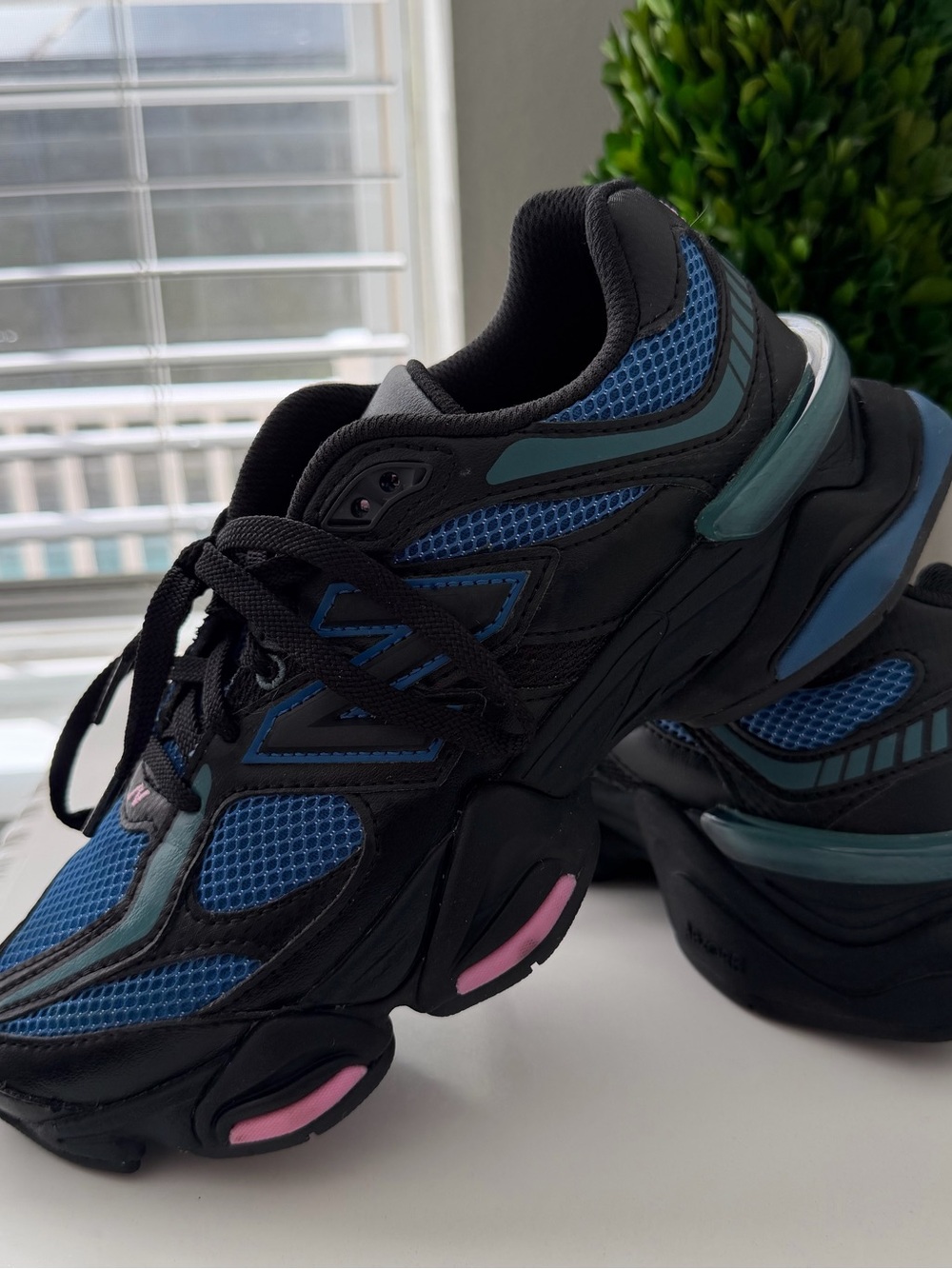 New Balance 9060 Blue Agate Black Teal Pink Sneakers M 5.5 / W 7
